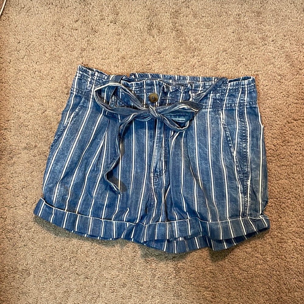 High rise bag shorts